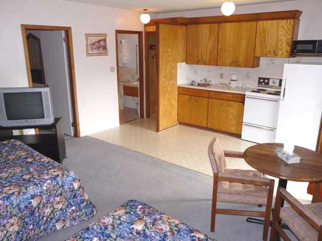 A-1 Alberni Inn Port Alberni Ruang foto