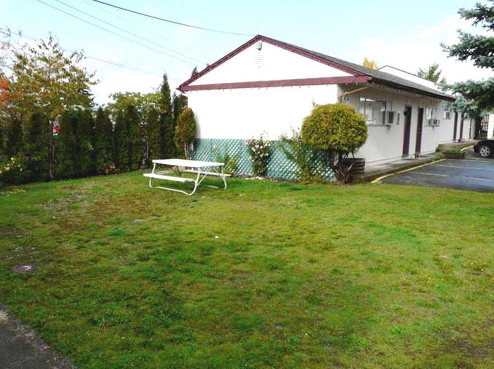 A-1 Alberni Inn Port Alberni Bagian luar foto
