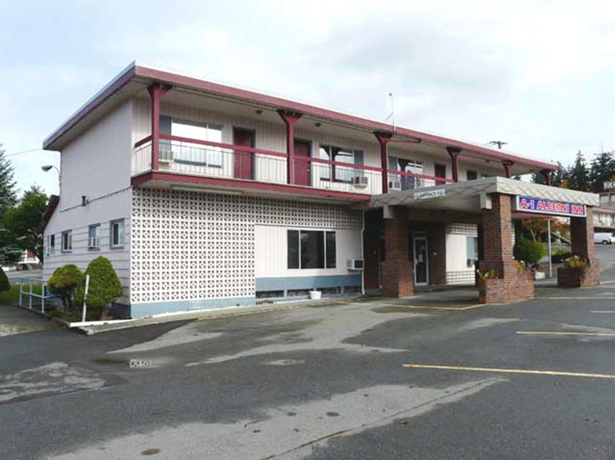 A-1 Alberni Inn Port Alberni Bagian luar foto